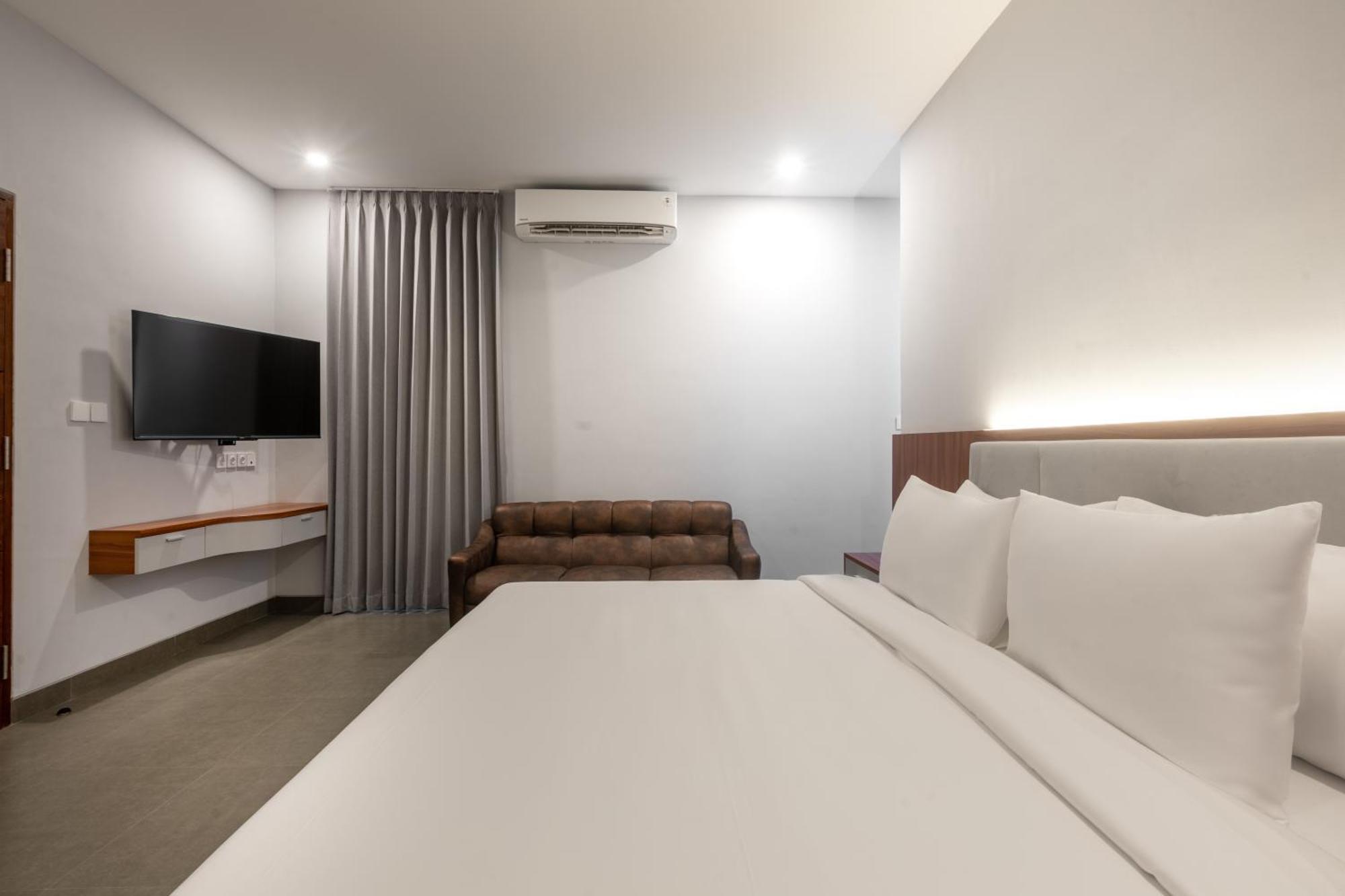 Imah Bali At Basangkasa Villa Seminyak (Bali)